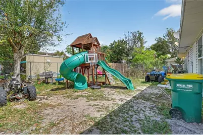 1813 Lincoln Avenue, Immokalee, FL 34142 - Photo 17