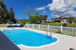 231 Caddy Rd, Rotonda West, FL 33947 - Photo 3