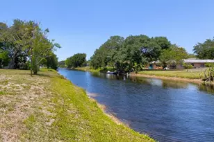 231 Caddy Rd, Rotonda West, FL 33947 - Photo 23