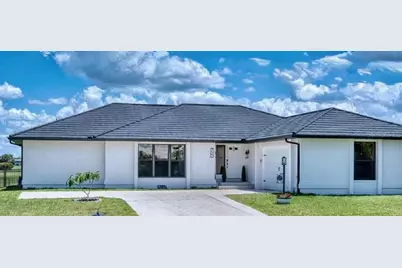 727 Monaco Drive, Punta Gorda, FL 33950 - Photo 1