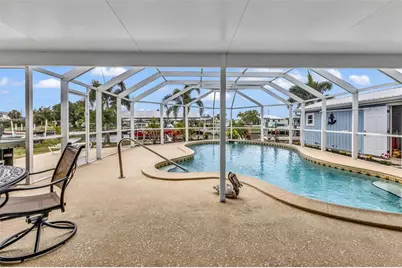 21285 Edgewater Drive, Port Charlotte, FL 33952 - Photo 23