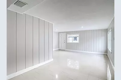 1328 Divot Lane, Tampa, FL 33612 - Photo 19