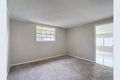 1328 Divot Lane, Tampa, FL 33612 - Photo 27