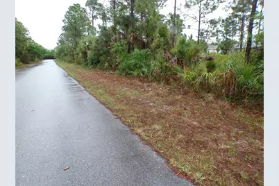 14299 Harcourt Avenue, Port Charlotte, FL 33953 - Photo 21