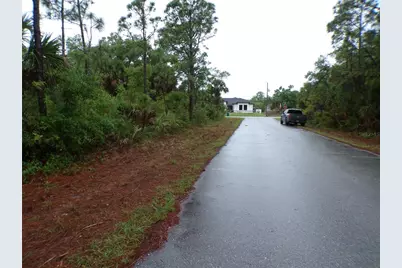 14299 Harcourt Avenue, Port Charlotte, FL 33953 - Photo 19