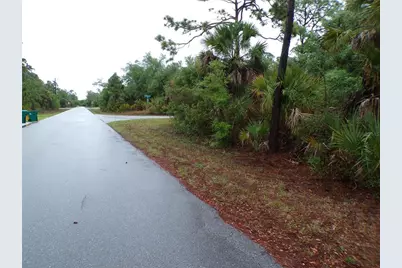 14317 Harcourt Avenue, Port Charlotte, FL 33953 - Photo 9