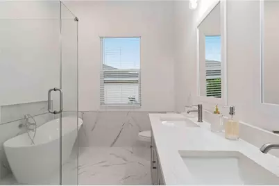 1215 Rio De Janeiro Avenue, Punta Gorda, FL 33983 - Photo 31