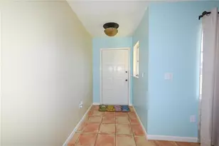 9215 Kingston Rd, Bradenton, FL 34210 - Photo 3