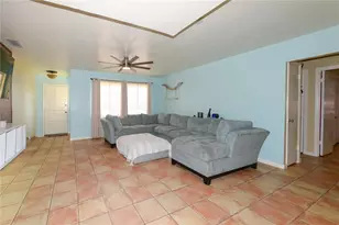 9215 Kingston Rd, Bradenton, FL 34210 - Photo 5