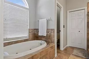 408 Delwood Breck St, Ruskin, FL 33570 - Photo 55