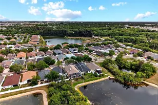 408 Delwood Breck St, Ruskin, FL 33570 - Photo 13