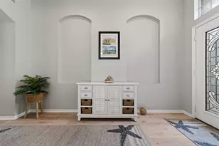 408 Delwood Breck St, Ruskin, FL 33570 - Photo 9