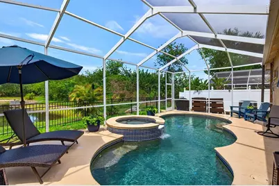 408 Delwood Breck Street, Ruskin, FL 33570 - Photo 7