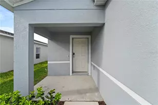 2048 Golden Beak Dr, Eagle Lake, FL 33839 - Photo 5