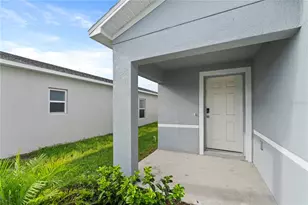 2077 Golden Beak Dr, Eagle Lake, FL 33839 - Photo 7