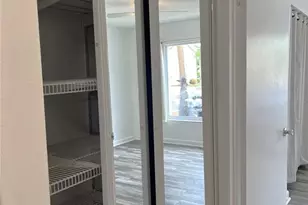 2724 Hidden Lake Blvd, Sarasota, FL 34237 - Photo 21