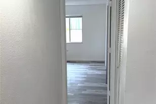 2724 Hidden Lake Blvd, Sarasota, FL 34237 - Photo 13