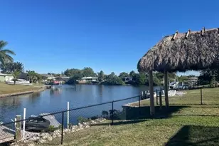 21088 Edgewater Dr, Port Charlotte, FL 33952 - Photo 5