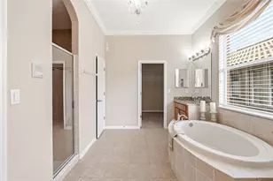 1230 Creek Nine Dr, North Port, FL 34291 - Photo 31