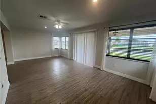 110 Sinclair St SE, Port Charlotte, FL 33952 - Photo 11