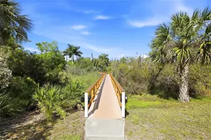 701 Aqui Esta Dr, Punta Gorda, FL 33950 - Photo 43