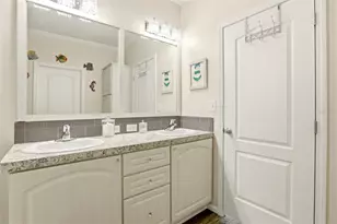 701 Aqui Esta Dr, Punta Gorda, FL 33950 - Photo 21