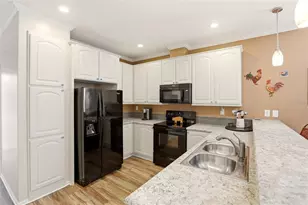 701 Aqui Esta Dr, Punta Gorda, FL 33950 - Photo 11