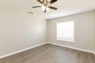 540 Royal Ridge Dr, Davenport, FL 33837 - Photo 9