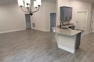 20237 Navajo Ln, Port Charlotte, FL 33952 - Photo 5