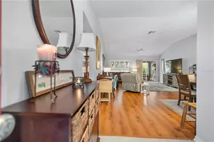 121 Costa Mesa Dr, Lady Lake, FL 32159 - Photo 7