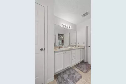 121 Costa Mesa Drive, Lady Lake, FL 32159 - Photo 23