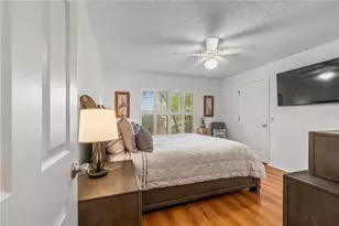 121 Costa Mesa Dr, Lady Lake, FL 32159 - Photo 19