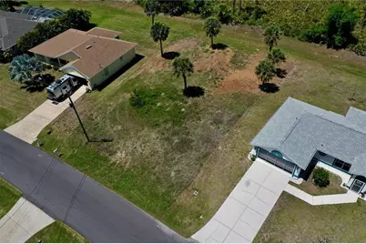 135 Long Meadow Lane, Rotonda West, FL 33947 - Photo 13