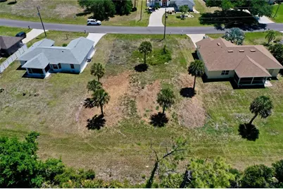 135 Long Meadow Lane, Rotonda West, FL 33947 - Photo 5