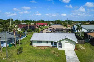 610 Chamber St NW, Port Charlotte, FL 33948 - Photo 5
