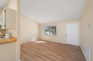 2087 Como St, Port Charlotte, FL 33948 - Photo 9