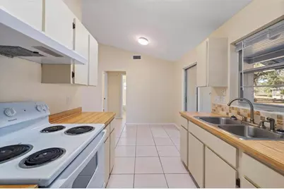 2087 Como Street #B, Port Charlotte, FL 33948 - Photo 15