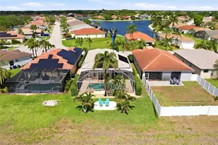 11198 Lakeland Cir, Fort Myers, FL 33913 - Photo 47