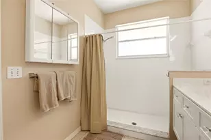 11198 Lakeland Cir, Fort Myers, FL 33913 - Photo 27