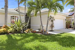 11198 Lakeland Cir, Fort Myers, FL 33913 - Photo 5