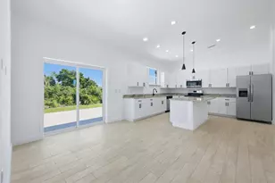 8 Bank Ct, Placida, FL 33946 - Photo 13