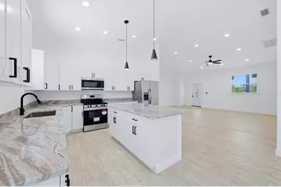 8 Bank Court, Placida, FL 33946 - Photo 11