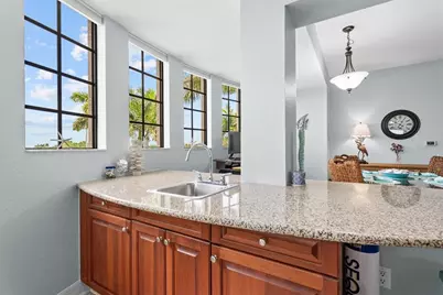 1349 Aqui Esta Drive #136, Punta Gorda, FL 33950 - Photo 15