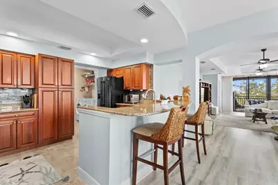 1349 Aqui Esta Drive #136, Punta Gorda, FL 33950 - Photo 3