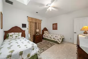 1105 Yorkshire St, Port Charlotte, FL 33952 - Photo 23