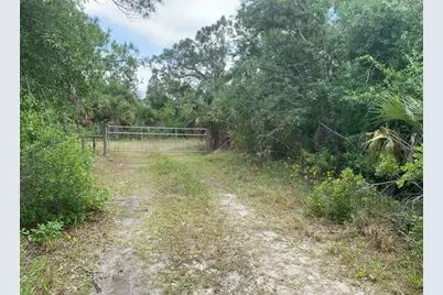 925 Indian Creek Lane, Punta Gorda, FL 33982 - Photo 5