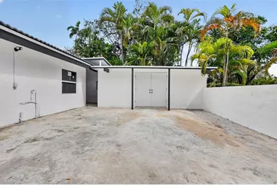 4701 NW 1st Place, Deerfield Beach, FL 33442 - Photo 51