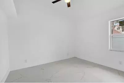 4701 NW 1st Place, Deerfield Beach, FL 33442 - Photo 35