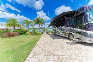 8318 SW Sand Crane Cir, Arcadia, FL 34269 - Photo 17