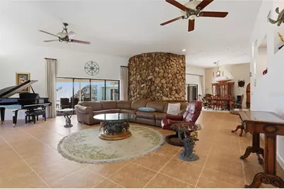 12902 SW David Drive, Lake Suzy, FL 34269 - Photo 11
